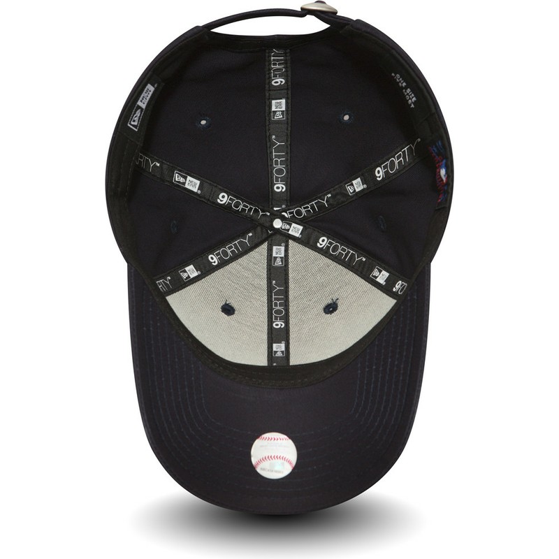 New Curved Brim 9FORTY Essential New York Yankees MLB Navy Cap: Caphunters.ie