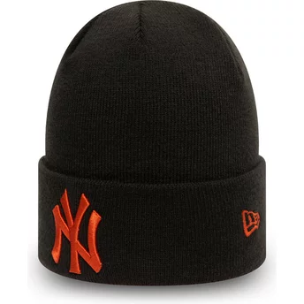 New Era Brown Logo League Essential Cuff New York Yankees MLB Black Beanie