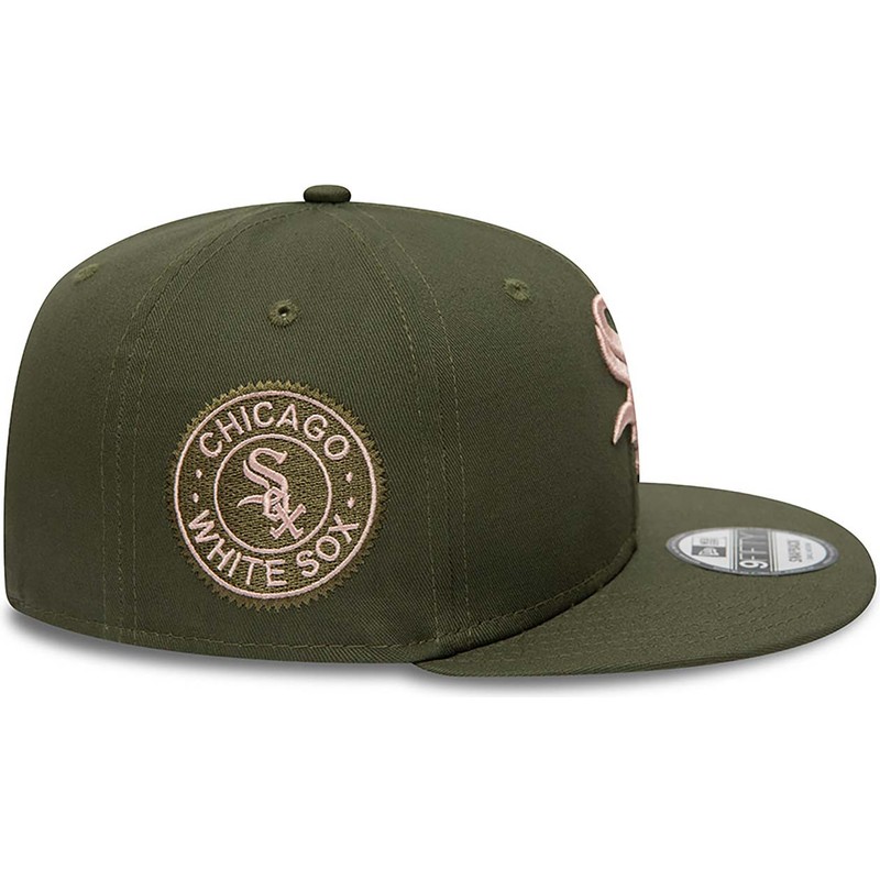 new-era-flat-brim-pink-logo-9fifty-side-patch-chicago-white-sox-mlb-green-snapback-cap