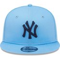 new-era-flat-brim-blue-logo-9fifty-league-essential-new-york-yankees-mlb-blue-snapback-cap