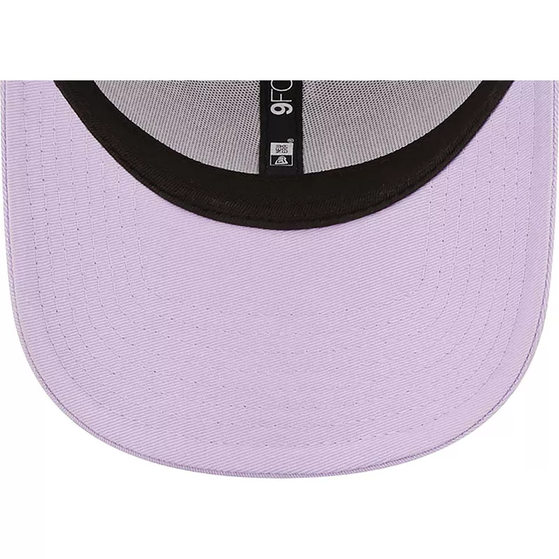 new-era-curved-brim-9forty-league-essential-new-york-yankees-mlb-purple-adjustable-cap