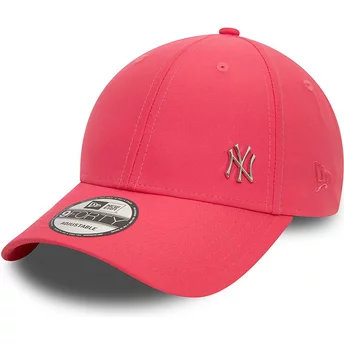 New Era Curved Brim 9FORTY Flawless New York Yankees MLB Pink Adjustable Cap