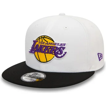 New Era Flat Brim 9FIFTY White Crown Patch Los Angeles Lakers NBA White and Black Snapback Cap