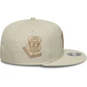 new-era-flat-brim-9fifty-original-fit-world-series-new-york-yankees-mlb-beige-snapback-cap-with-beige-logo