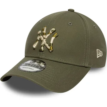 New Era Curved Brim 9FORTY Seasonal Infill New York Yankees MLB Green Adjustable Cap