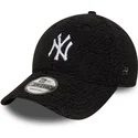 new-era-curved-brim-9forty-winter-borg-new-york-yankees-mlb-black-adjustable-cap