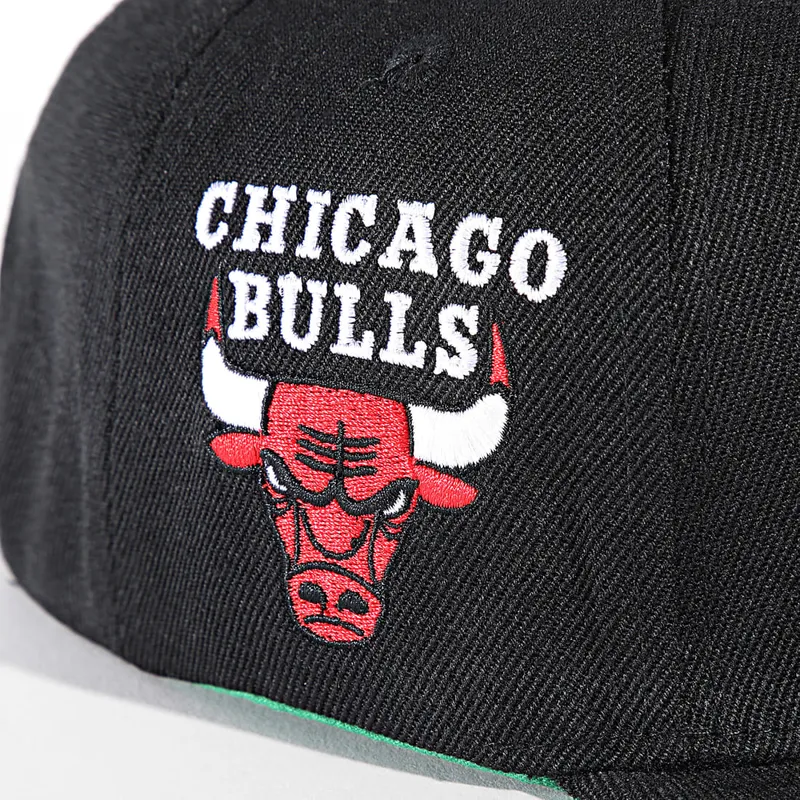 mitchell-ness-flat-brim-triple-play-chicago-bulls-nba-black-snapback-cap