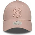new-era-curved-brim-women-pink-logo-9forty-essential-new-york-yankees-mlb-pink-adjustable-cap