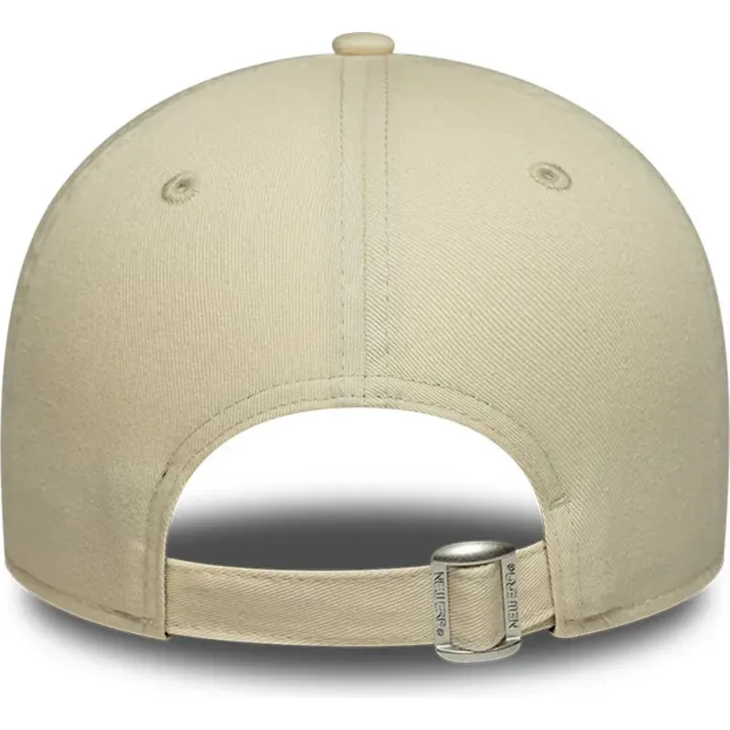 new-era-curved-brim-women-9twenty-coffee-club-beige-adjustable-cap