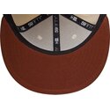 new-era-flat-brim-brown-logo-59fifty-league-essential-new-york-yankees-mlb-brown-and-beige-fitted-cap