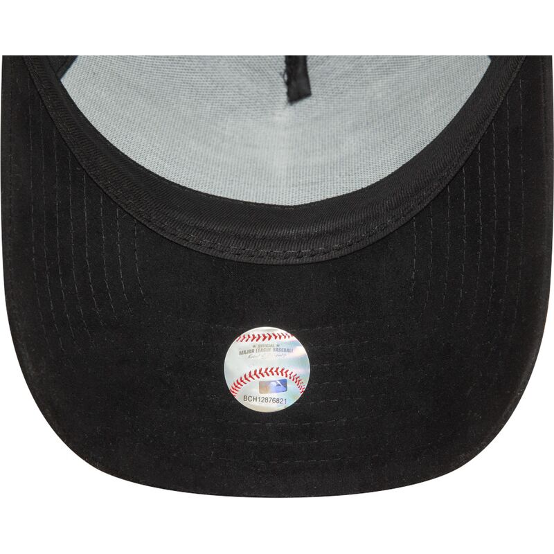 new-era-curved-brim-black-logo-e-frame-faux-suede-new-york-yankees-mlb-black-snapback-cap new-era-curved-brim-black-logo-e-frame-faux-suede-new-york-yankees-mlb-black-snapback-cap