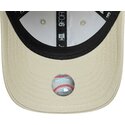new-era-curved-brim-youth-pink-logo-9forty-dino-icon-new-york-yankees-mlb-beige-adjustable-cap