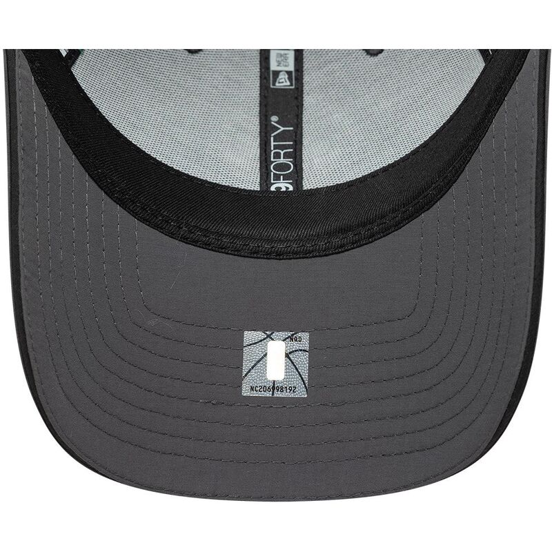 new-era-curved-brim-9forty-recycled-chicago-bulls-nba-grey-adjustable-cap