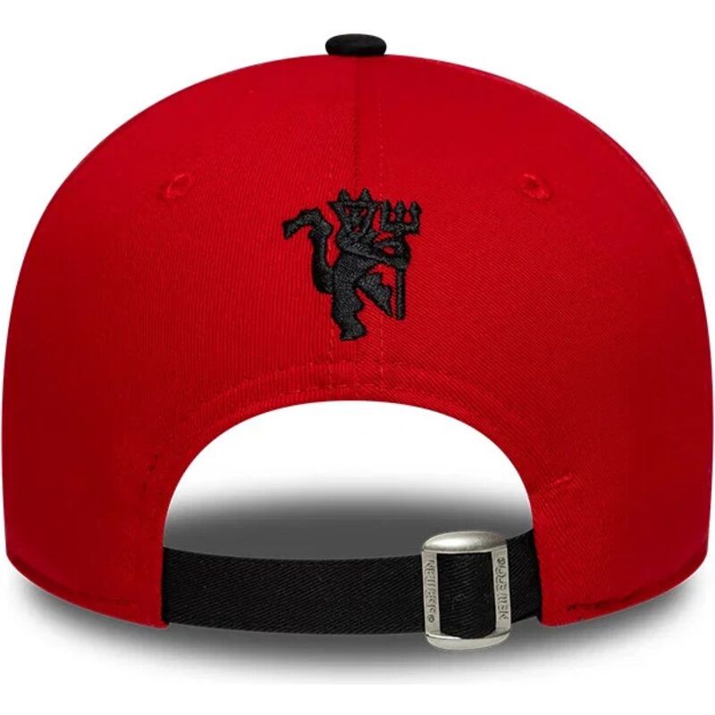 new-era-curved-brim-9forty-contrast-manchester-united-football-club-premier-league-red-and-black-adjustable-cap