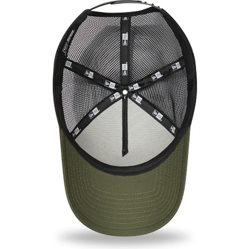 new-era-a-frame-location-icon-hawaii-green-and-white-trucker-hat