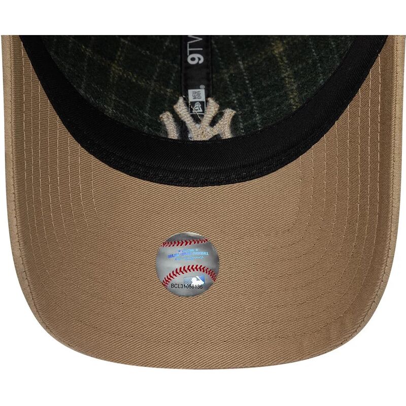 new-era-curved-brim-9twenty-mix-check-new-york-yankees-mlb-green-and-beige-adjustable-cap