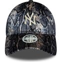 new-era-curved-brim-women-9forty-snake-print-new-york-yankees-mlb-multicolor-adjustable-cap