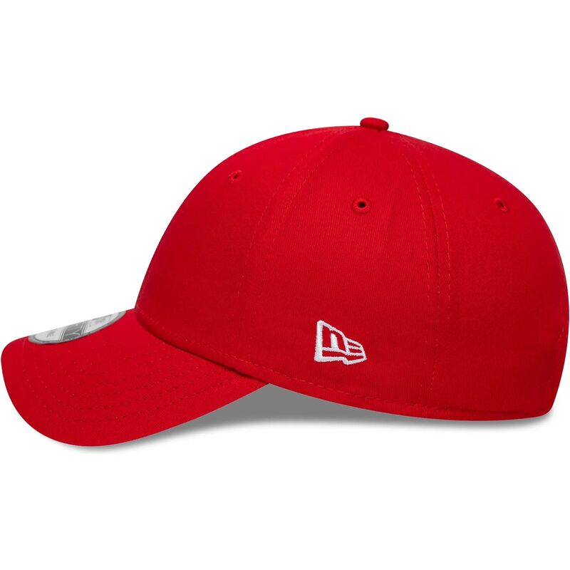 new-era-curved-brim-9forty-basic-flag-red-adjustable-cap