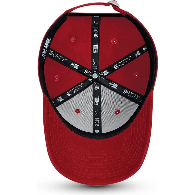 new-era-curved-brim-9forty-basic-flag-red-adjustable-cap