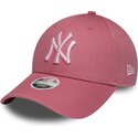 new-era-curved-brim-women-pink-logo-9forty-league-essential-cas-new-york-yankees-mlb-pink-adjustable-cap