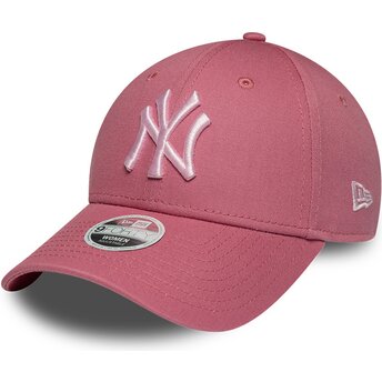 New Era Curved Brim Women Pink Logo 9FORTY League Essential CAS New York Yankees MLB Pink Adjustable Cap