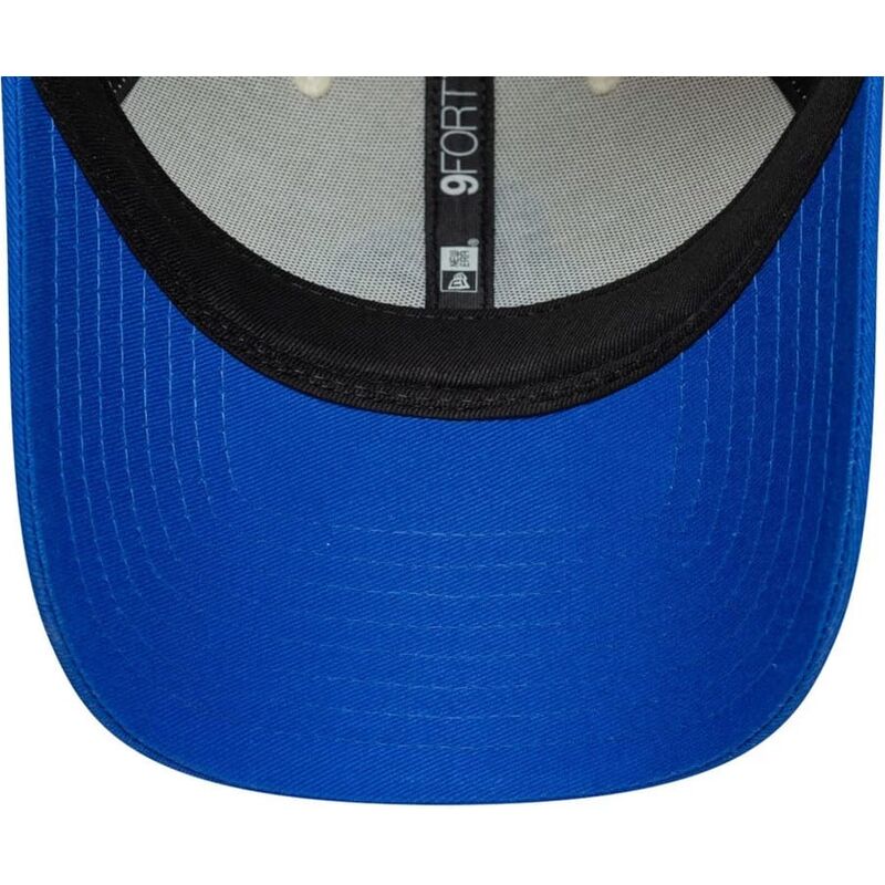 new-era-curved-brim-9forty-contrast-visor-vespa-piaggio-beige-and-blue-adjustable-cap new-era-curved-brim-9forty-contrast-visor-vespa-piaggio-beige-and-blue-adjustable-cap