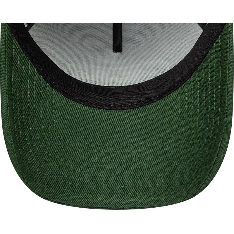 new-era-a-frame-oval-patch-foam-green-trucker-hat