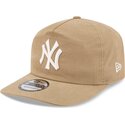 new-era-curved-brim-19twenty-precurved-new-york-yankees-mlb-beige-snapback-cap