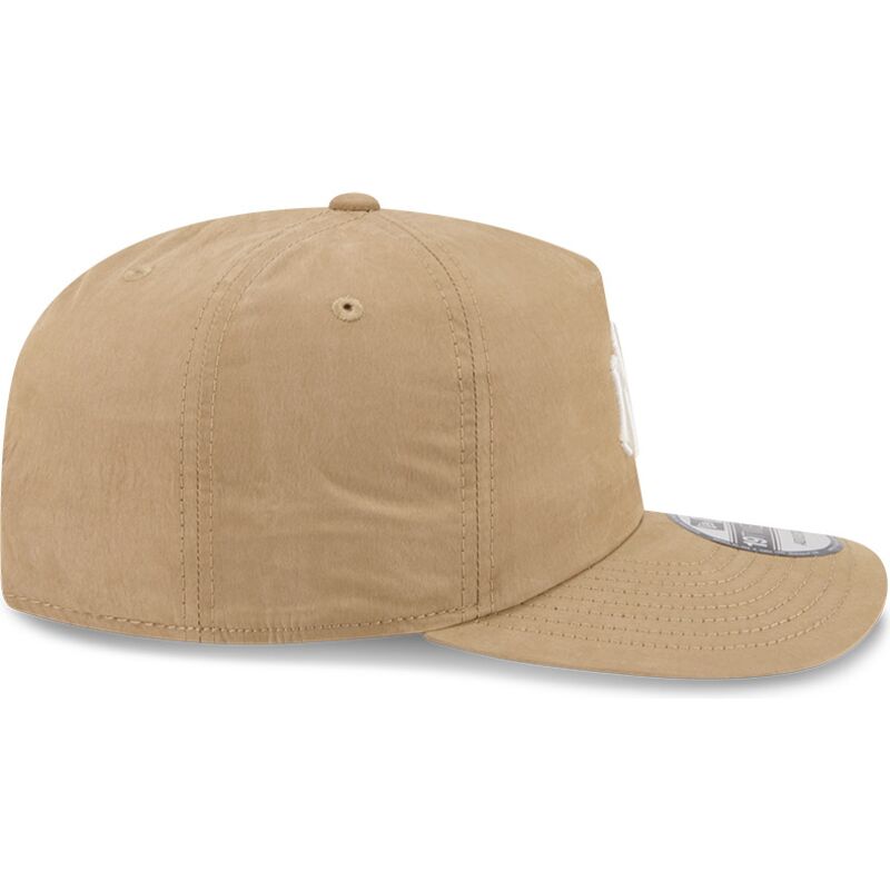 new-era-curved-brim-19twenty-precurved-new-york-yankees-mlb-beige-snapback-cap
