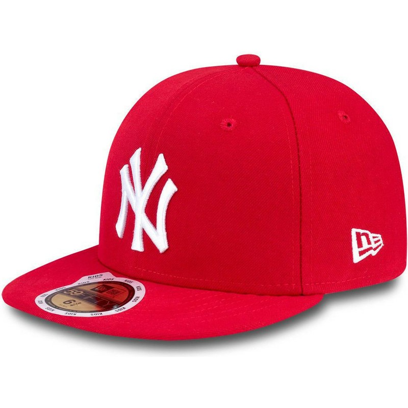 new-era-flat-brim-youth-59fifty-essential-new-york-yankees-mlb-red-fitted-cap